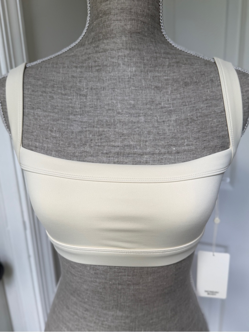 NWT Monday Swimwear Outpost Bra Sandstone Small - Picture 3 of 6